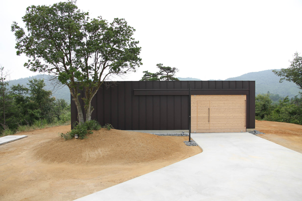 日名内村の家